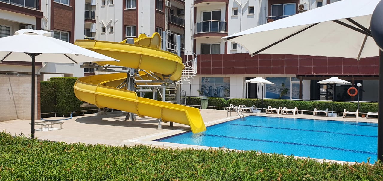 Iskelei Gyöngy medence