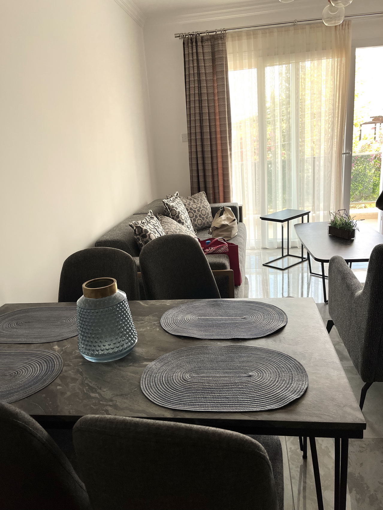 Iskelei Gyöngy nappali